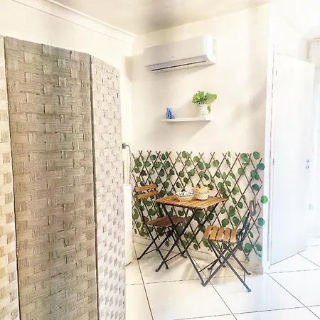San Gennaro House 202 Naples